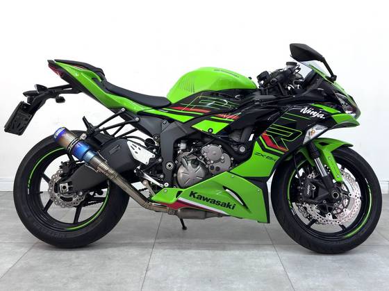 KAWASAKI NINJA ZX-6R 